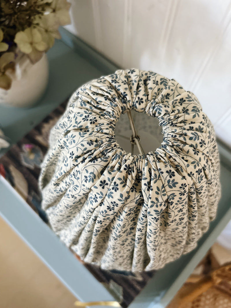 Isabella lampshade cover - Small