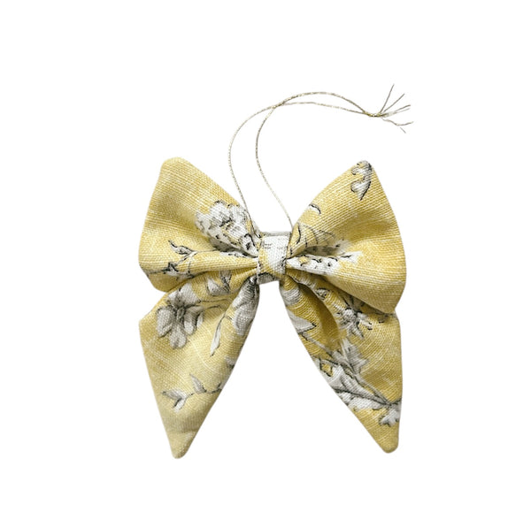 Bow Ornament no.4