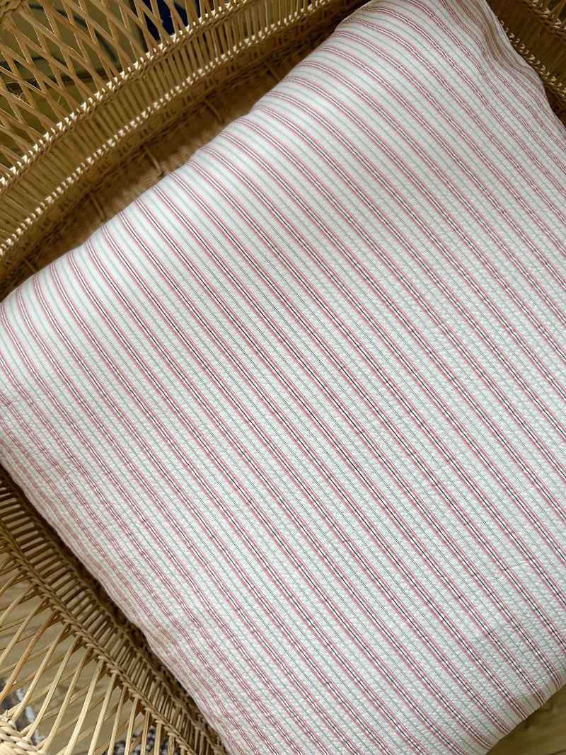 NEW IN! Little Red Stripe 50x50 cm