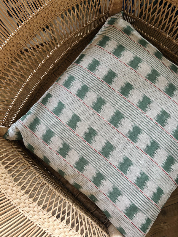 NEW IN! Ikat Stripe Green Linen 50x50 cm