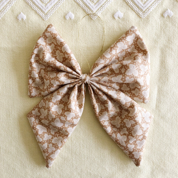 Easter Bow Ornament no.8